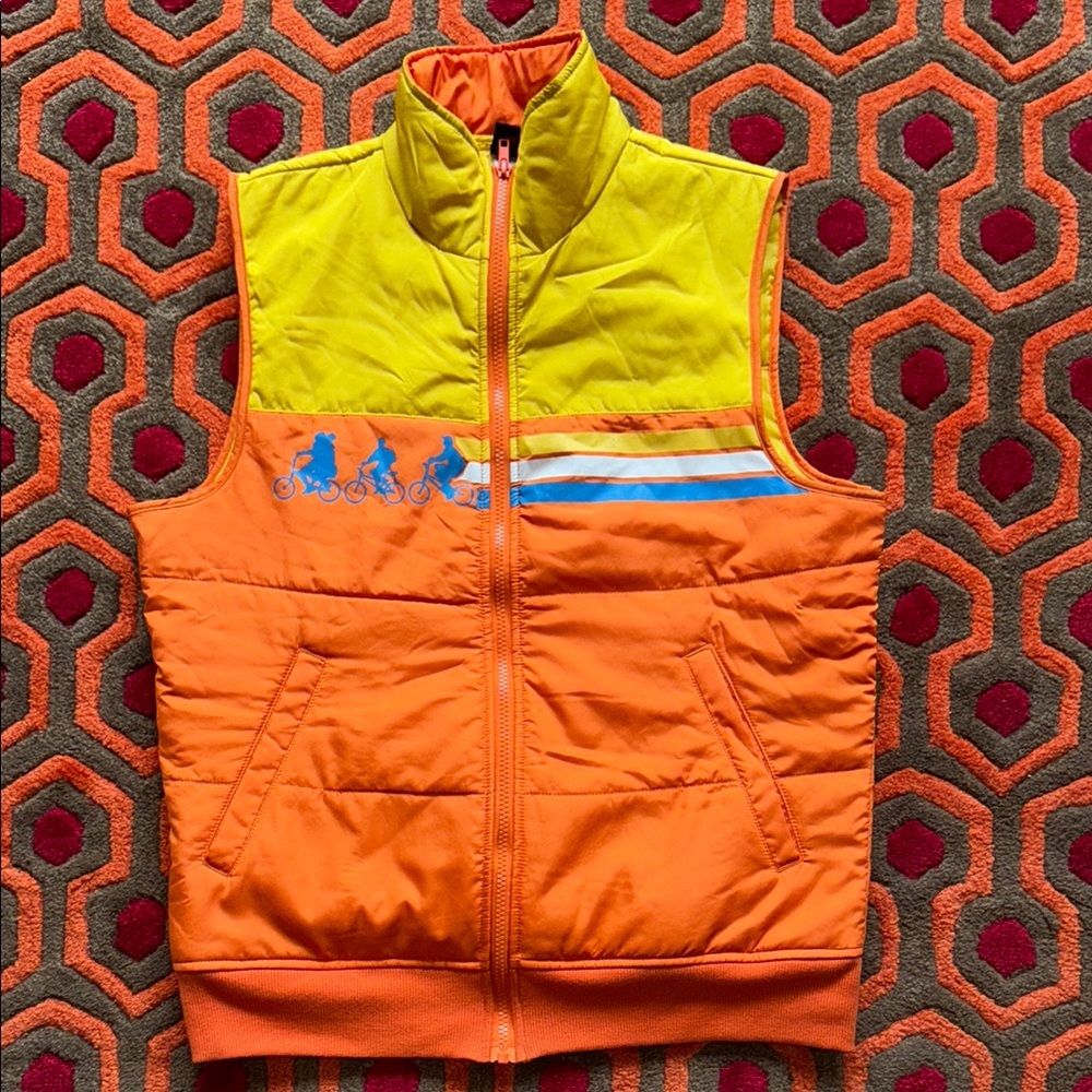 Netflix Stranger Things Puffer Vest Jacket Men's Small